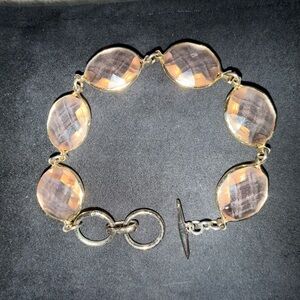 Elegant Gold and pink Bracelet